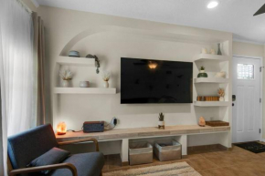 Private oasis, Pool, Downtown PNS & Beach 3BR-2,5BT